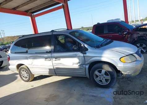 2003 Chrysler Town & Country Lxi z USA, uszkodzony, nr VIN 2C4GP54L33R234526